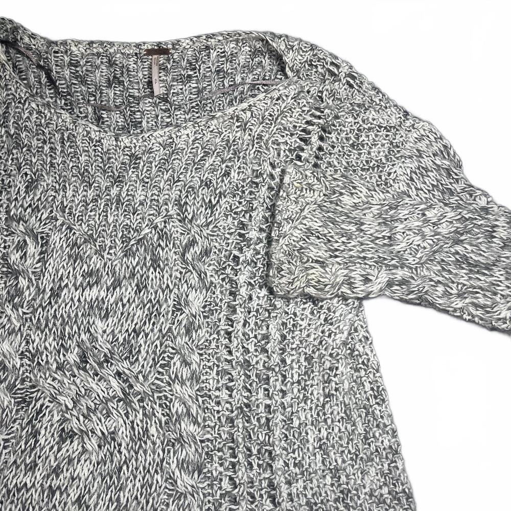 Free People Womans Small $95 Cable Knit Sweater Gray pegasus west end Pullover - Picture 3 of 9